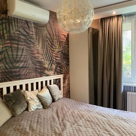 Corvin Luxury White Apartment Budapest Luaran gambar
